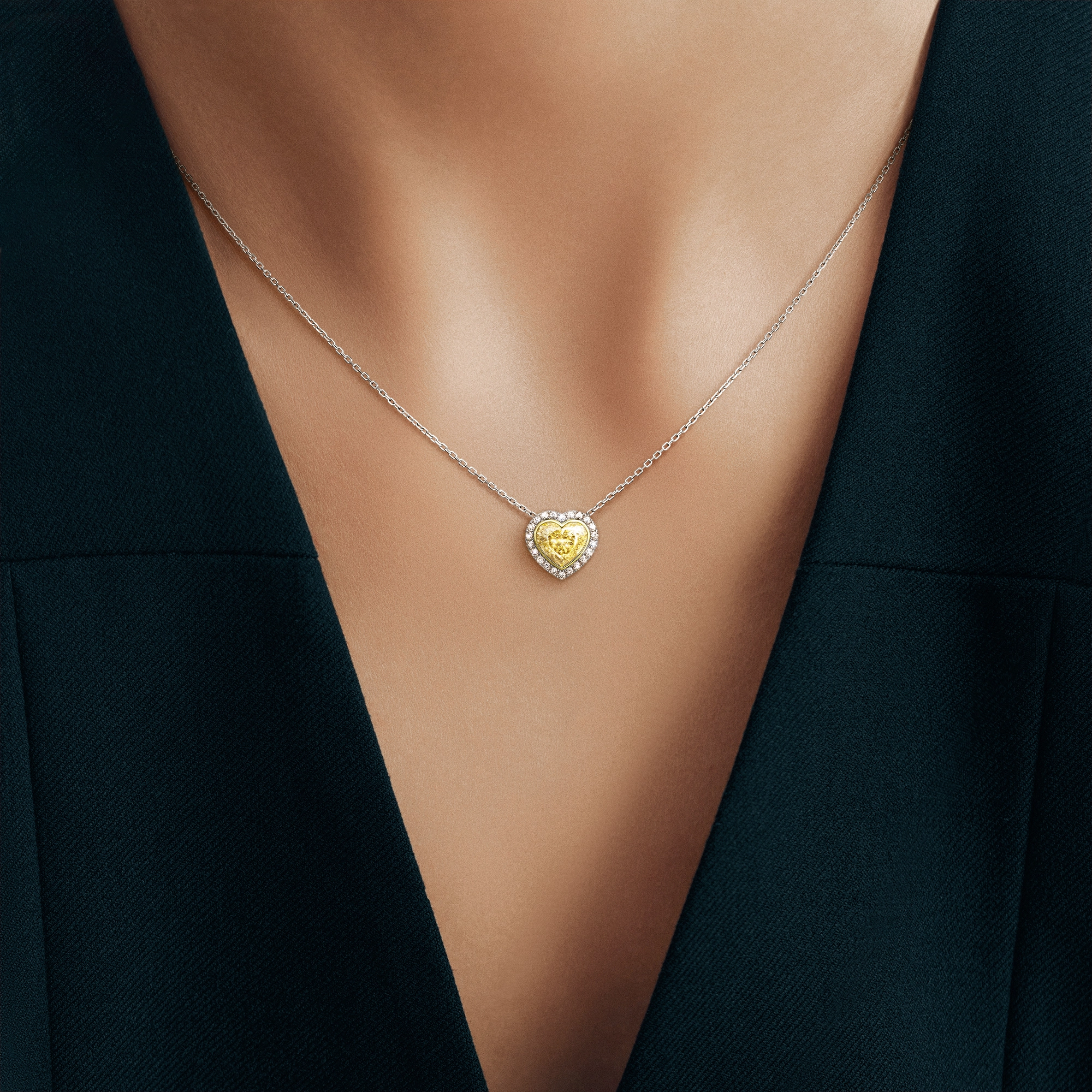 Подвеска с желтыми бриллиантами «Amante», артикул LP2401HT02