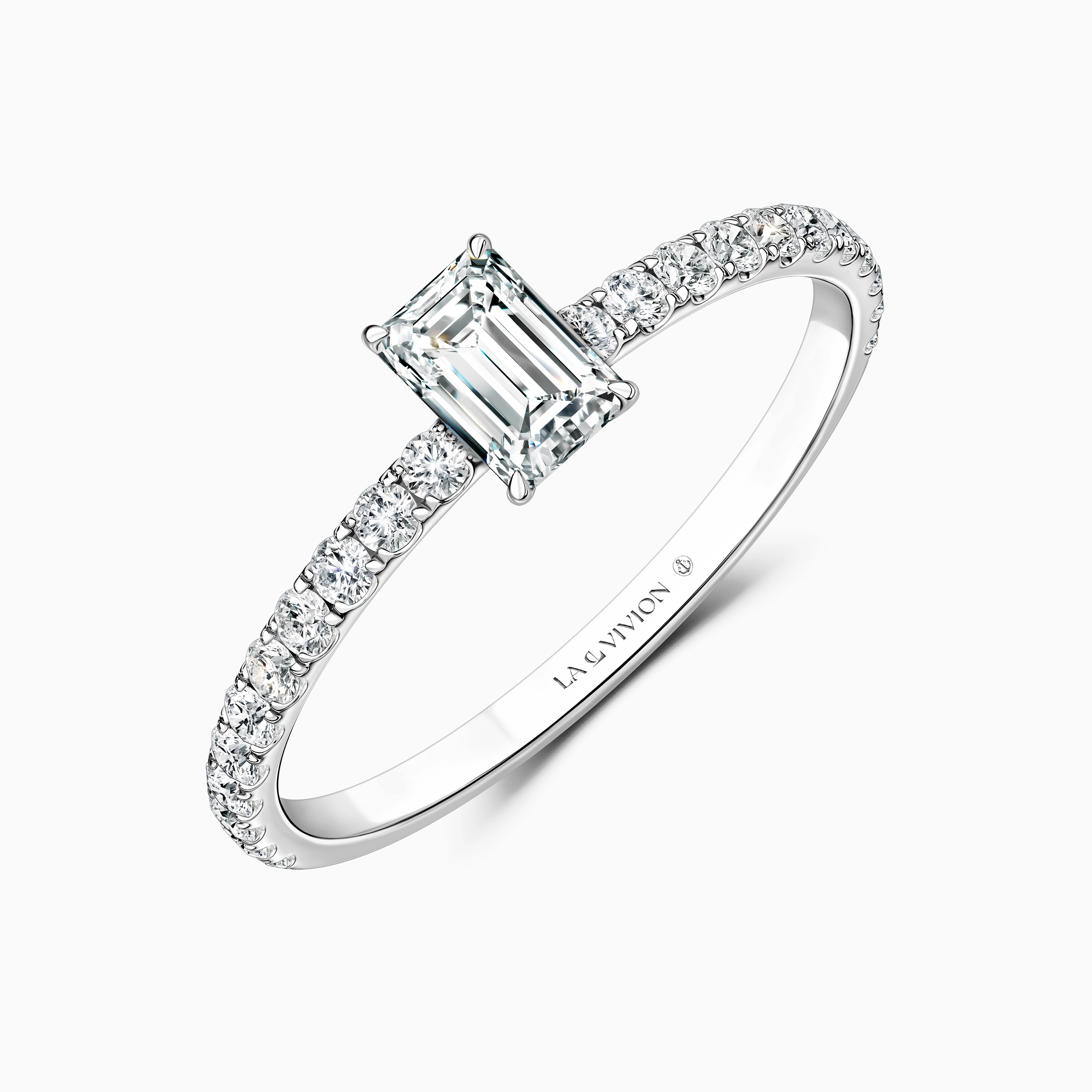 Помолвочное кольцо с бриллиантом «Admiration», артикул LR0096EM01